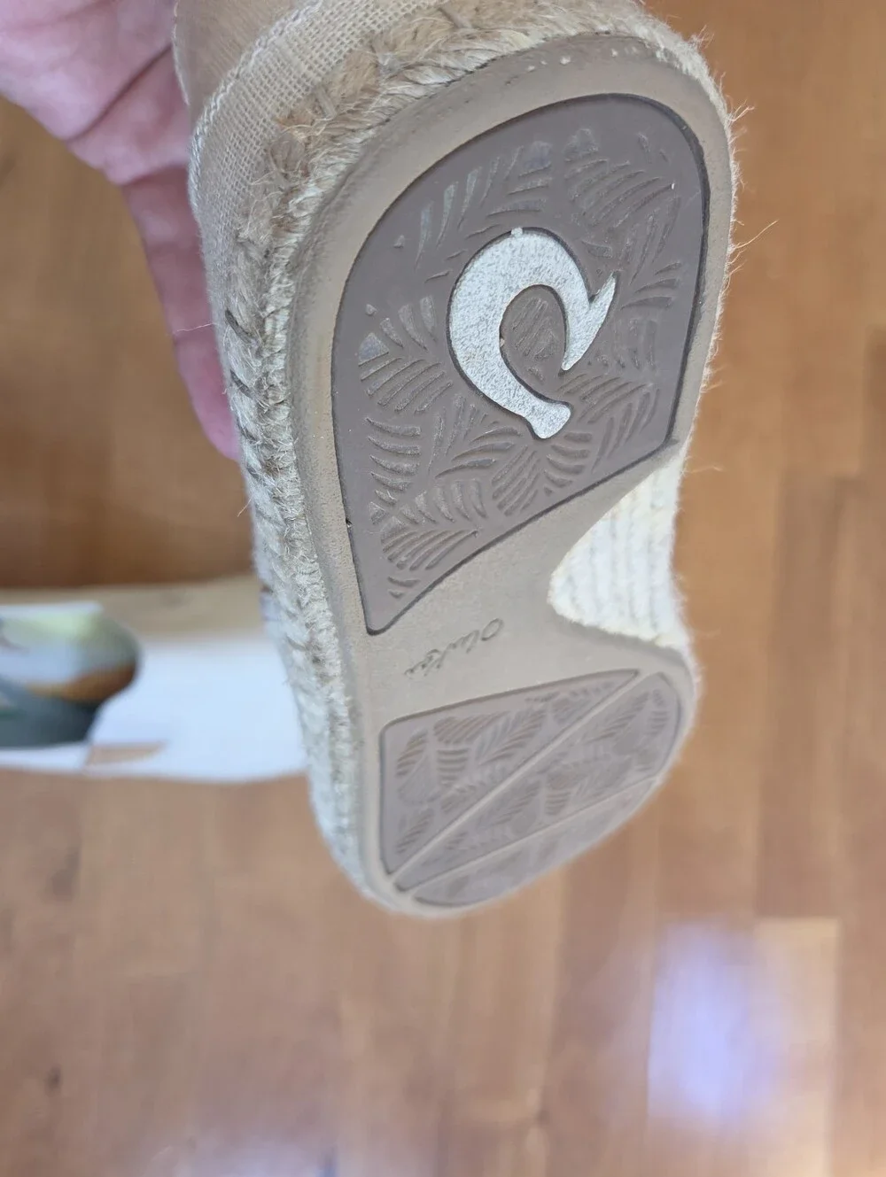 OluKai like new